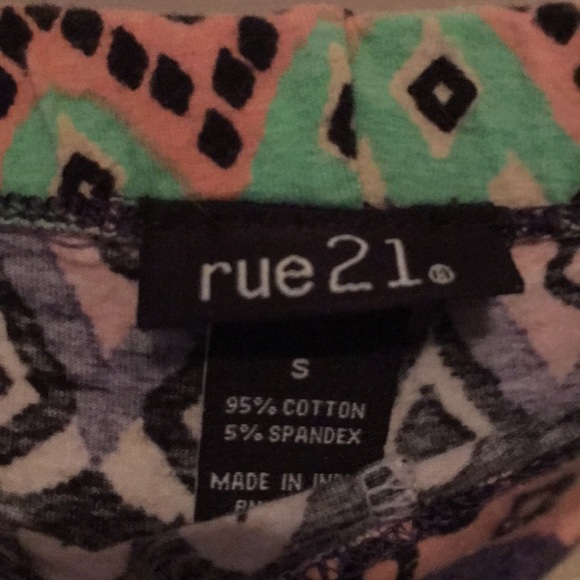 Aztec Rue21 Leggings - Picture 2 of 2